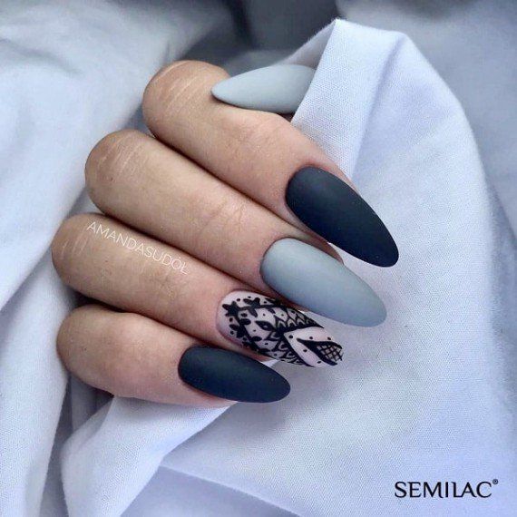 Nails with Semilac 016